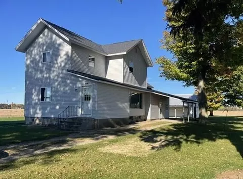 942 Blossom Rd, Sherwood, MI 49089