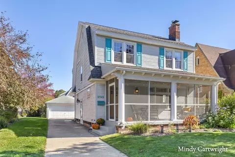 2342 Paris Ave SE, Grand Rapids, MI 49507