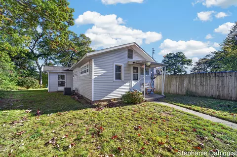 315 N Muskegon Blvd, Muskegon, MI 49442