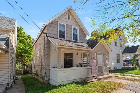 844 Lafayette Ave NE, Grand Rapids, MI 49503