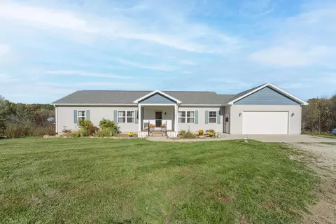 5709 Ickes Rd, Hastings, MI 49058