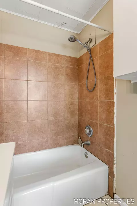 Bath - 215 2nd Ave, Big Rapids, MI 49307 photo 4 of 4