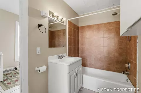 Bath - 215 2nd Ave, Big Rapids, MI 49307 photo 2 of 4