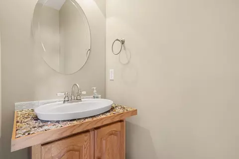 Bath - 6363 Alger St, Allendale, MI 49401 photo 1 of 3