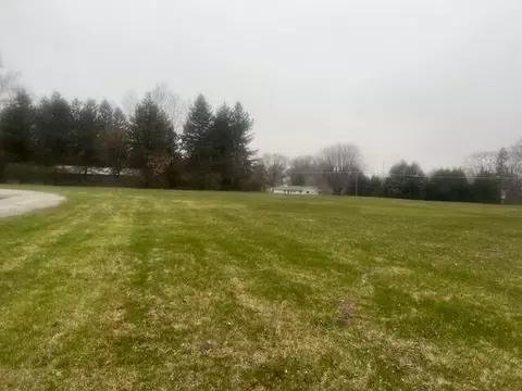 458 S Church St, Coloma, MI 49038