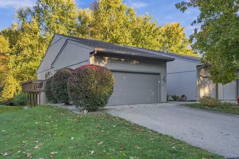 4763 Rockvalley Dr NE, Grand Rapids, MI 49525