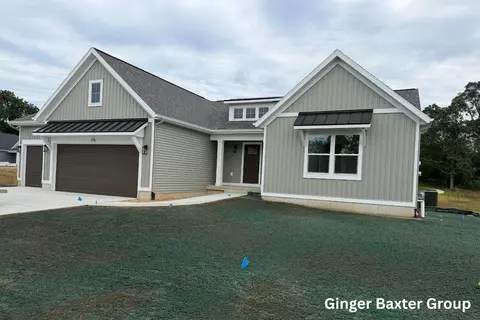 175 Summit Pointe Dr #9, Rockford, MI 49341