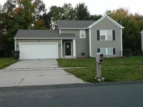 2331 Sagebrush St, Kalamazoo, MI 49006