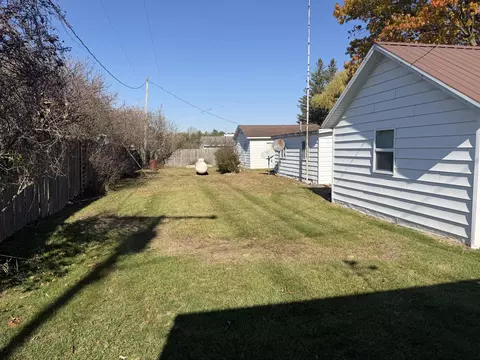 Exterior - 3143 30th Ave, Sears, MI 49679 photo 9 of 26