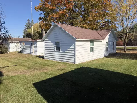 Exterior - 3143 30th Ave, Sears, MI 49679 photo 8 of 26
