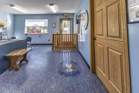 Entry Way - 724 St Helen Rd S, Saint Helen, MI 48656 photo 4 of 5