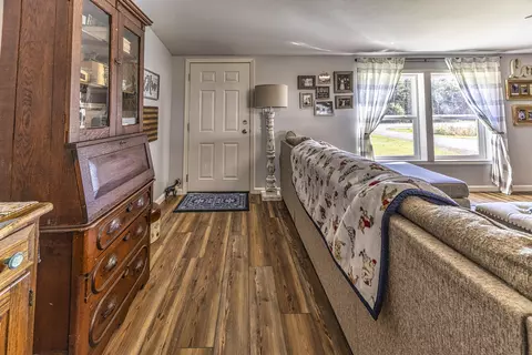 Entry Way - 724 St Helen Rd S, Saint Helen, MI 48656 photo 1 of 5