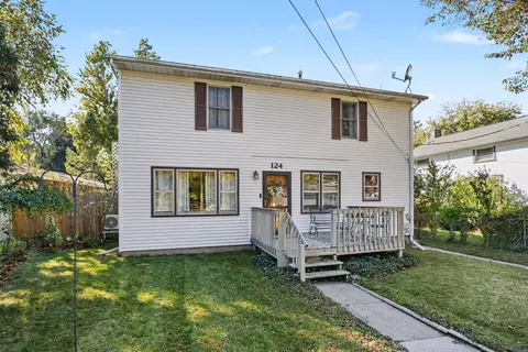 124 S Mayhew St, New Buffalo, MI 49117