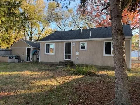 Exterior - 1487 E Pine Hill Ave, White Cloud, MI 49349 photo 2 of 3