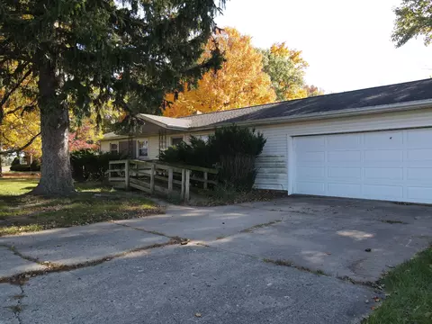4331 Jonesville Rd, Jonesville, MI 49250