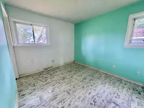 Bedroom - 240 Hillside Ave, Jackson, MI 49203 photo 1 of 1