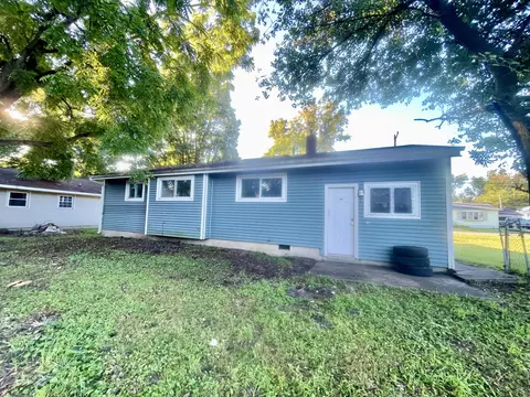 Exterior - 240 Hillside Ave, Jackson, MI 49203 photo 1 of 3