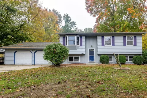 3453 Sheringer Rd, Muskegon, MI 49444