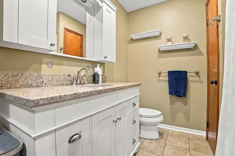 Bath - 6374 E Ave, Richland, MI 49083 photo 1 of 3