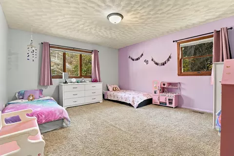 Bedroom - 6374 E Ave, Richland, MI 49083 photo 4 of 4