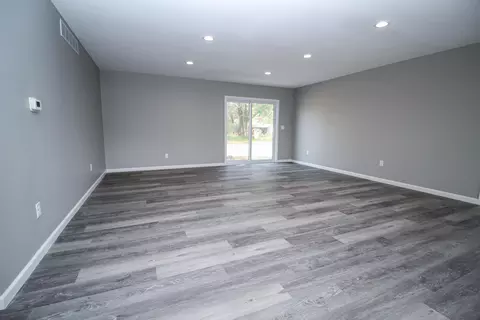 Living - 58579 Ash Rd, Three Rivers, MI 49093 photo 5 of 7