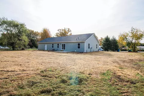 Exterior - 58579 Ash Rd, Three Rivers, MI 49093 photo 3 of 7