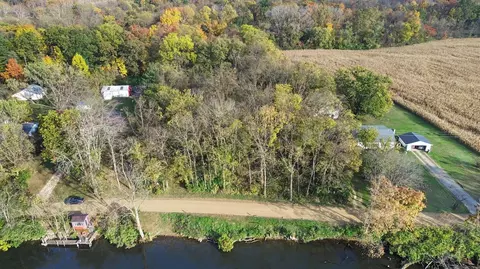 14687 E River Rd, Buchanan, MI 49107 photo 13