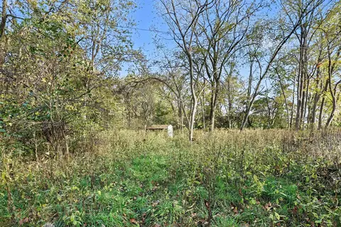 14687 E River Rd, Buchanan, MI 49107 photo 5