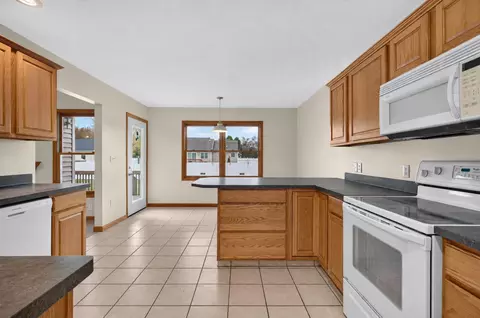 Kitchen - 5036 Marble St, Jackson, MI 49201 photo 5 of 5