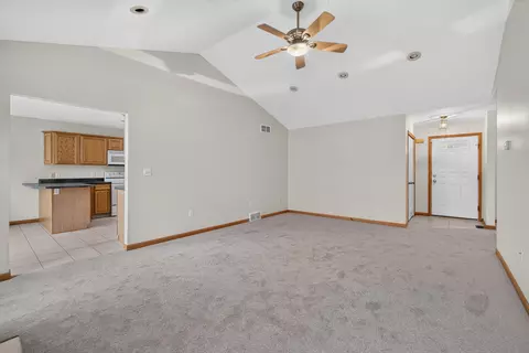 Living - 5036 Marble St, Jackson, MI 49201 photo 7 of 7