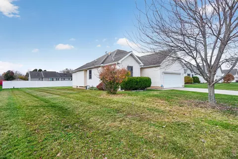 Exterior - 5036 Marble St, Jackson, MI 49201 photo 3 of 13