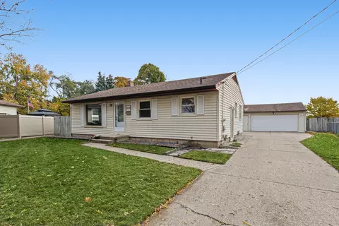 4238 Dunbar Ave SW, Wyoming, MI 49509