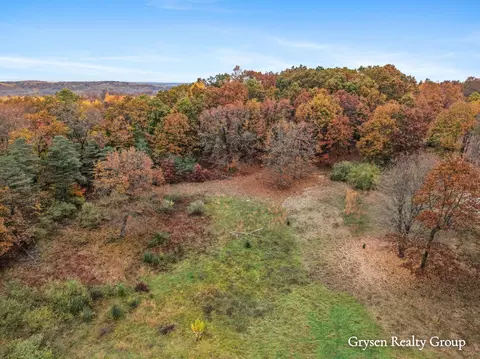 Parcel 7 Leaf Lane, Freeport, MI 49325 photo 3