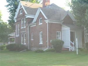 315 E York, Cassopolis, MI 49031 photo 3
