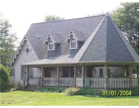 4880 Dutcher, Howell, MI 48843 photo 1