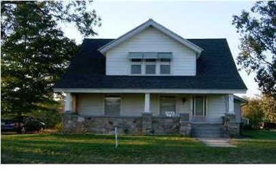 7586 Riverside Dr, Saranac, MI 48881 photo 1