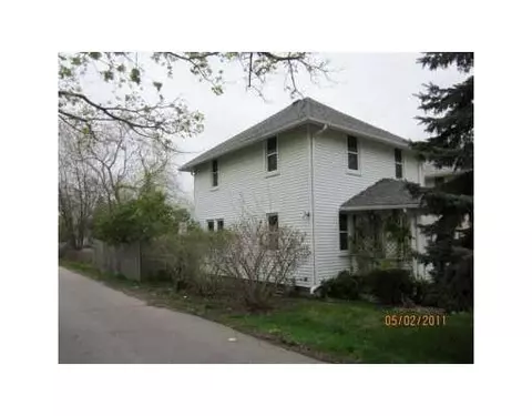 901 Smith, Monroe, MI 48161 photo 2