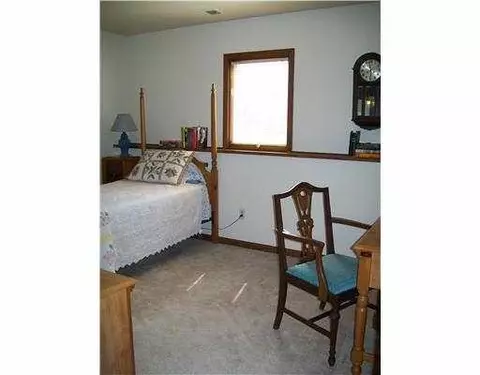503 Echo Ct, Saline, MI 48176 photo 8