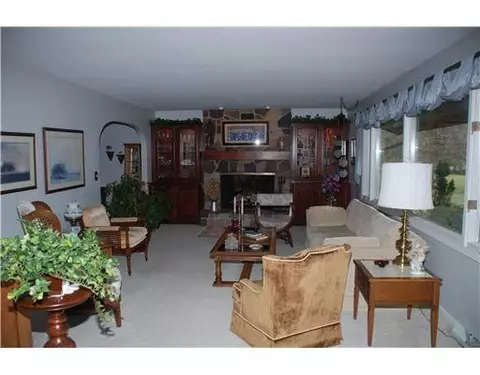 10200 Moon, Saline, MI 48176 photo 6