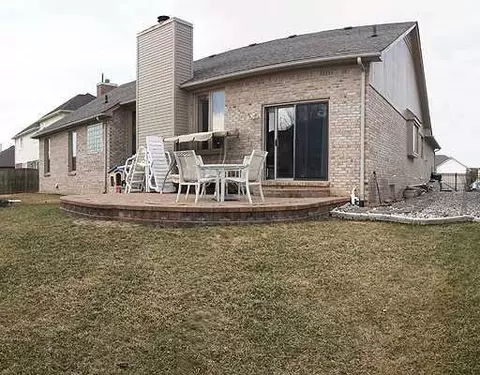 53384 Gregory Dr, Macomb, MI 48042 photo 10