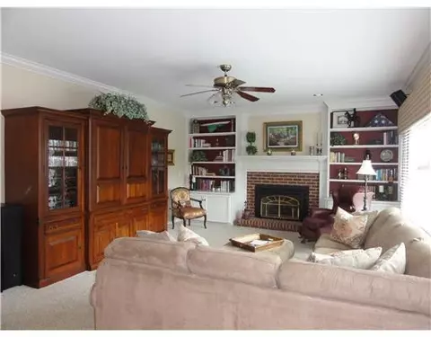 5847 Fox Run Dr, Saline, MI 48176 photo 11