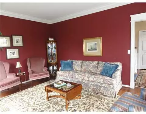 5847 Fox Run Dr, Saline, MI 48176 photo 9