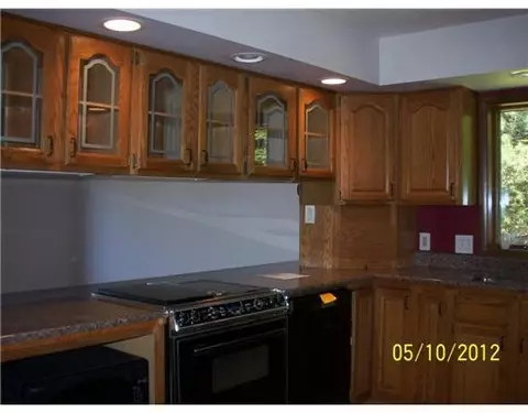 10069 Hadley, Gregory, MI 48137 photo 4