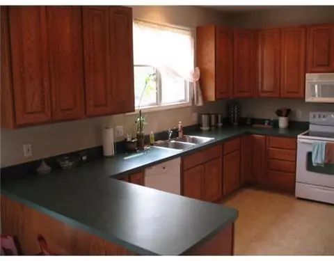 10272 Bemis, Willis, MI 48191 photo 6