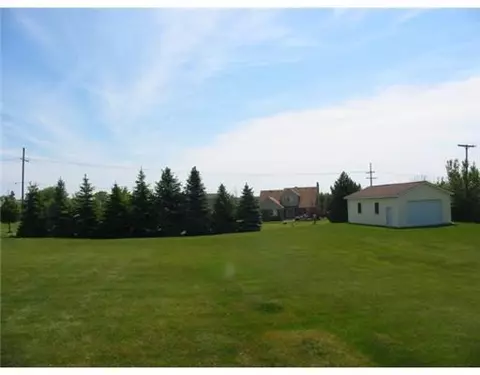 9083 Warner, Saline, MI 48176 photo 25