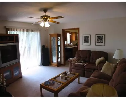 9083 Warner, Saline, MI 48176 photo 10