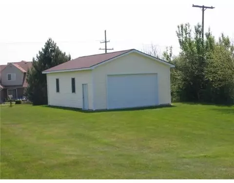 9083 Warner, Saline, MI 48176 photo 23