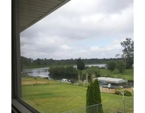 753 Channel, Jackson, MI 49201 photo 9