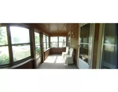 413 W Bloomfield Blvd, Jackson, MI 49203 photo 2