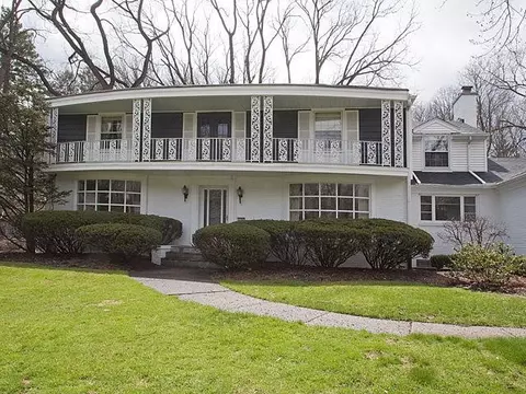 2300 Devonshire, Ann Arbor, MI 48104 photo 2